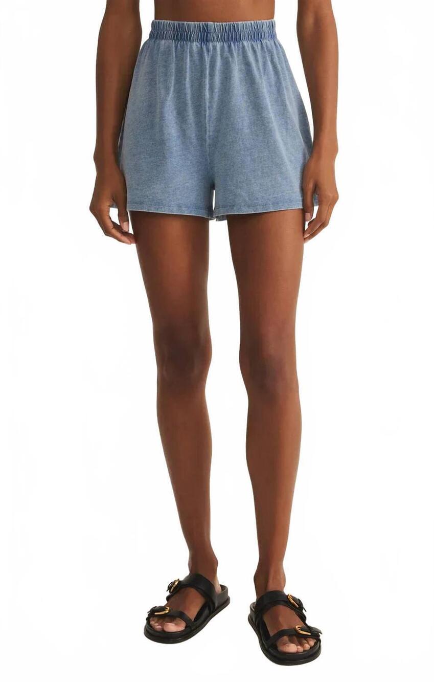 NEW Z SUPPLY scout jersey denim short in medium indigo